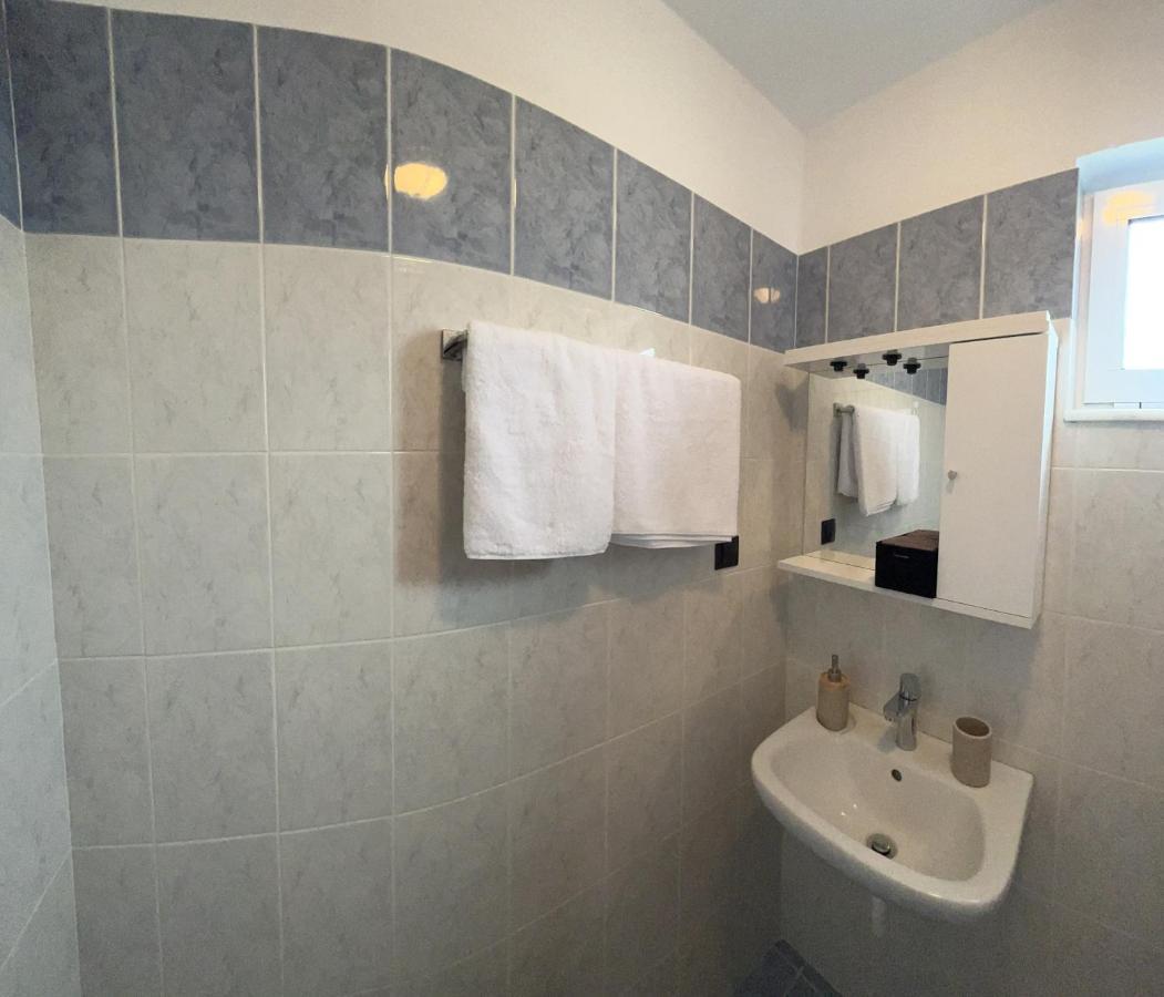 Kosaris Cottage Ziparion Экстерьер фото