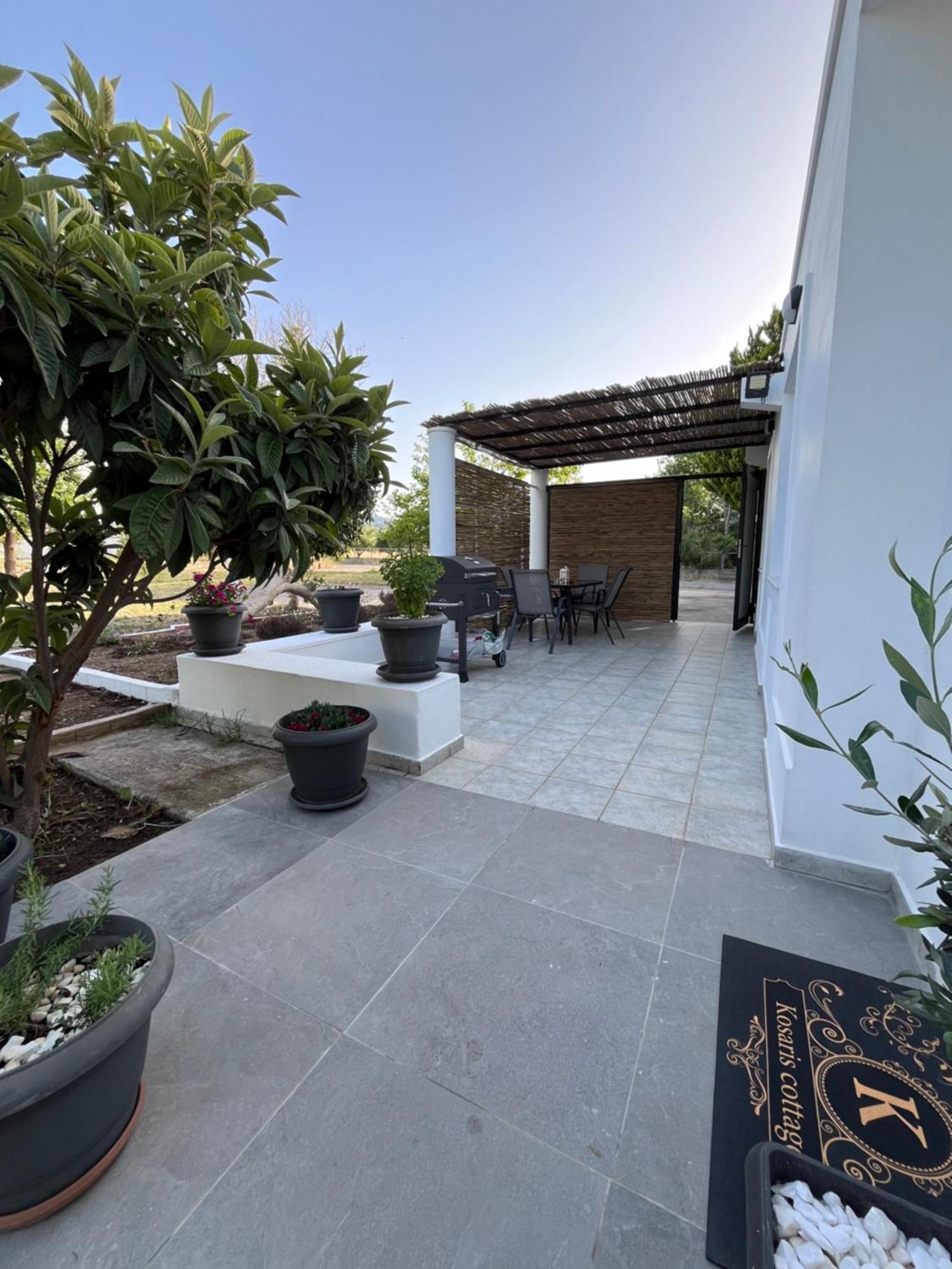 Kosaris Cottage Ziparion Экстерьер фото